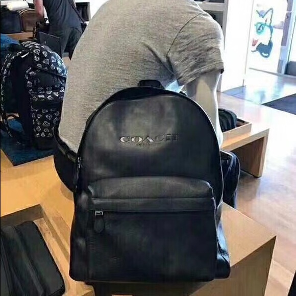 Backpack - Picture 3 of 5